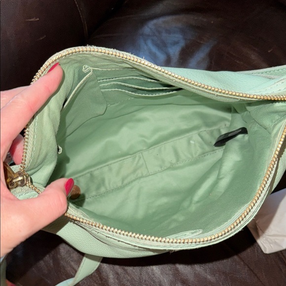 Fossil Crossbody Bag - Picture 2 of 3